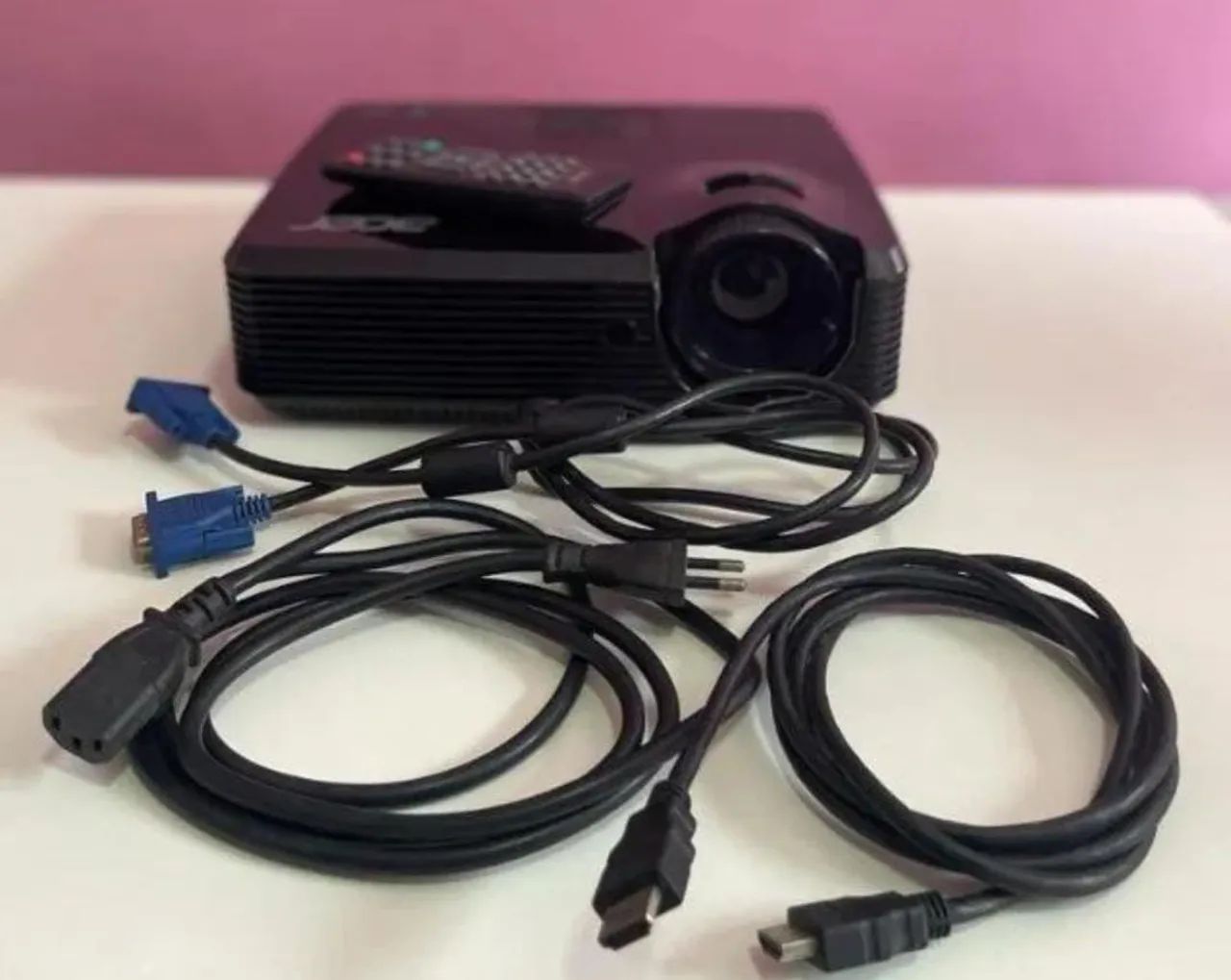 Acer X1120H 2700 Lumens DLP Projector with HDMI