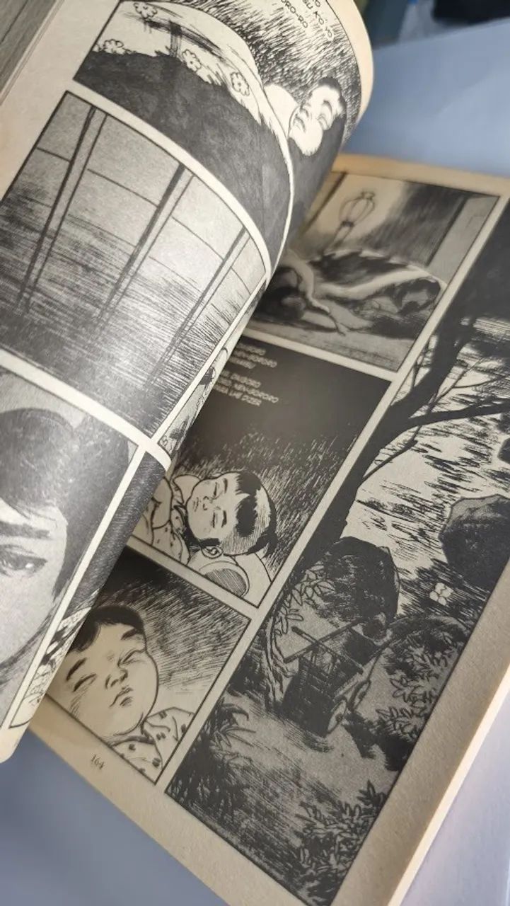 Lobo Solitário Volume 13 - A Lua A Leste, O Sol a Oeste - Panini Comics - 2001 - mangá - Foto 3