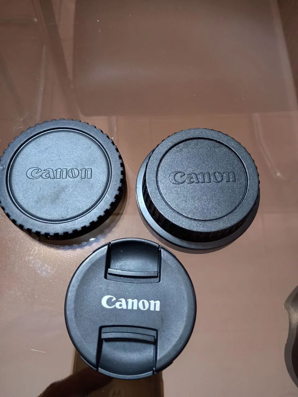 Acessórios Canon - Carregadores, Bateria, tampas e para-sol - Foto 4