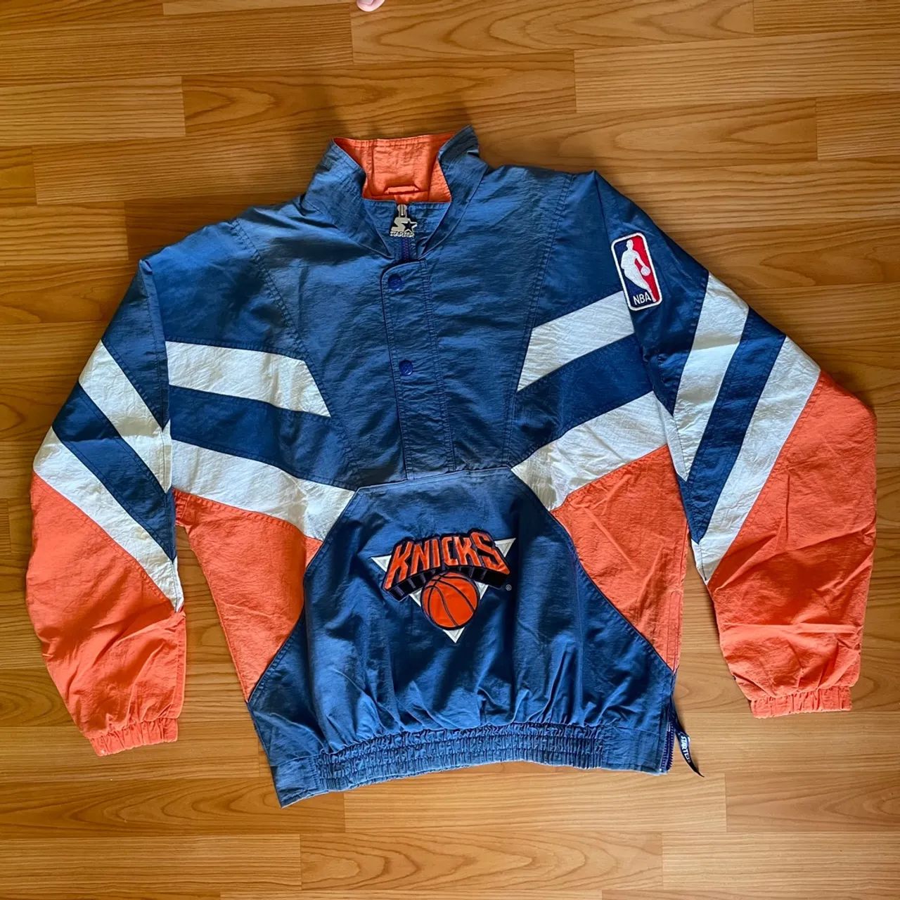 Jaquetas NBA Bulls e Knicks década de 90 - Foto 3