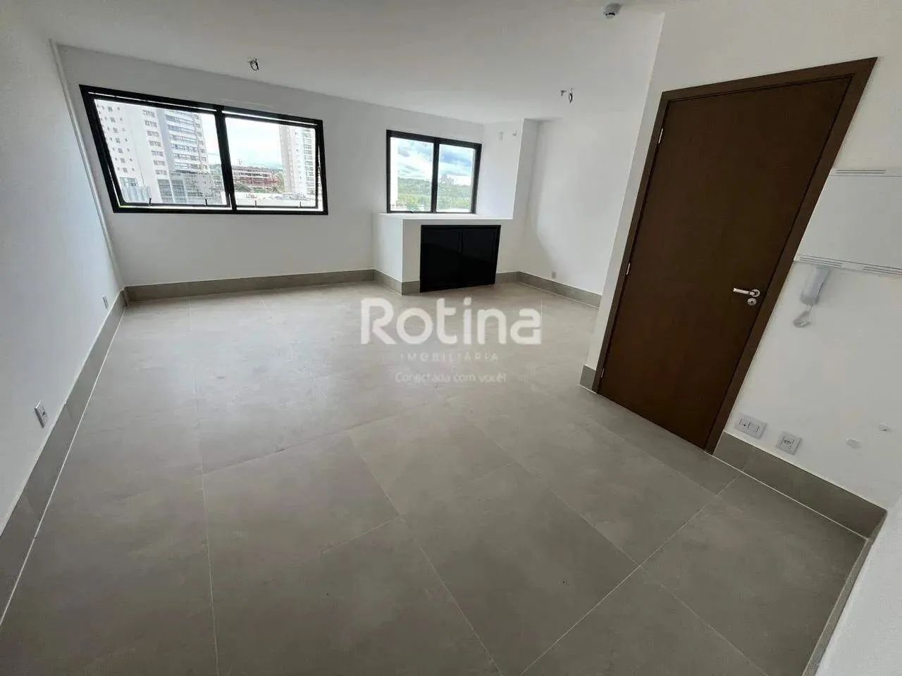 Sala para alugar, Morada da Colina - Uberlândia/MG - Rotina Imobiliária - Foto 2