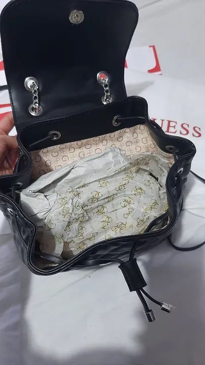 Bolsa/Mochila Guess Original - Foto 4