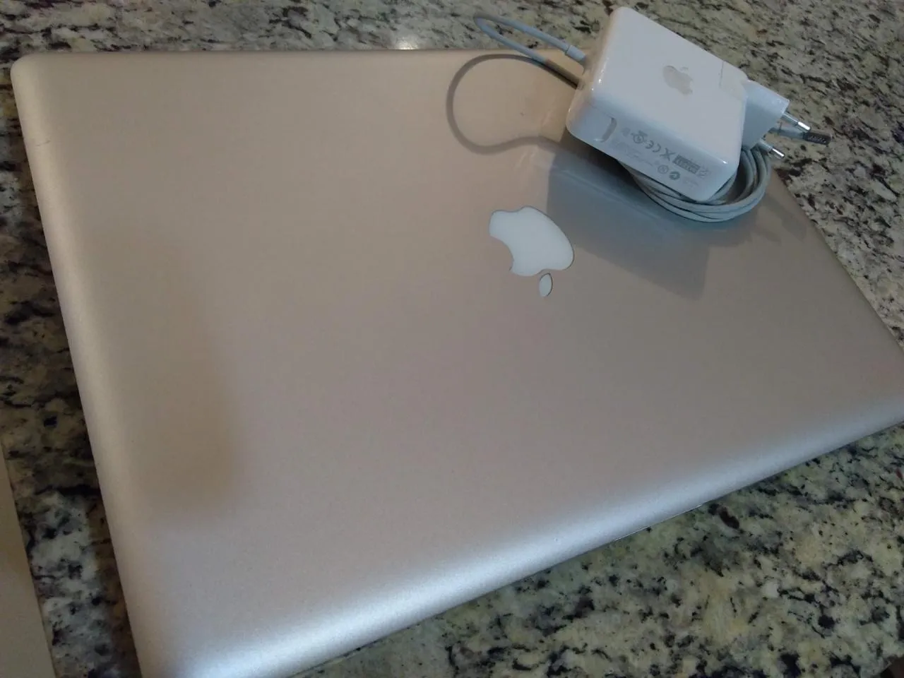 macbook pro 15 2009