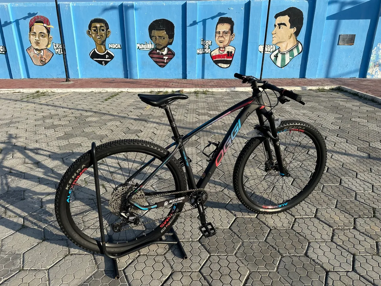 Bicicleta OGGI 7.3