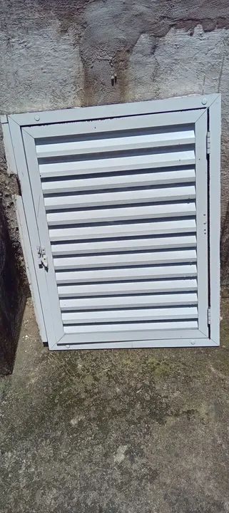 PORTINHOLA Porta abrigo e alçapão. - Foto 3