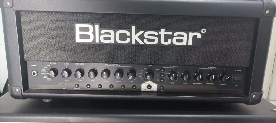 Kit ampler para guitarra BLACKSTAR incluindo pedal e case,nunca usado - Foto 2