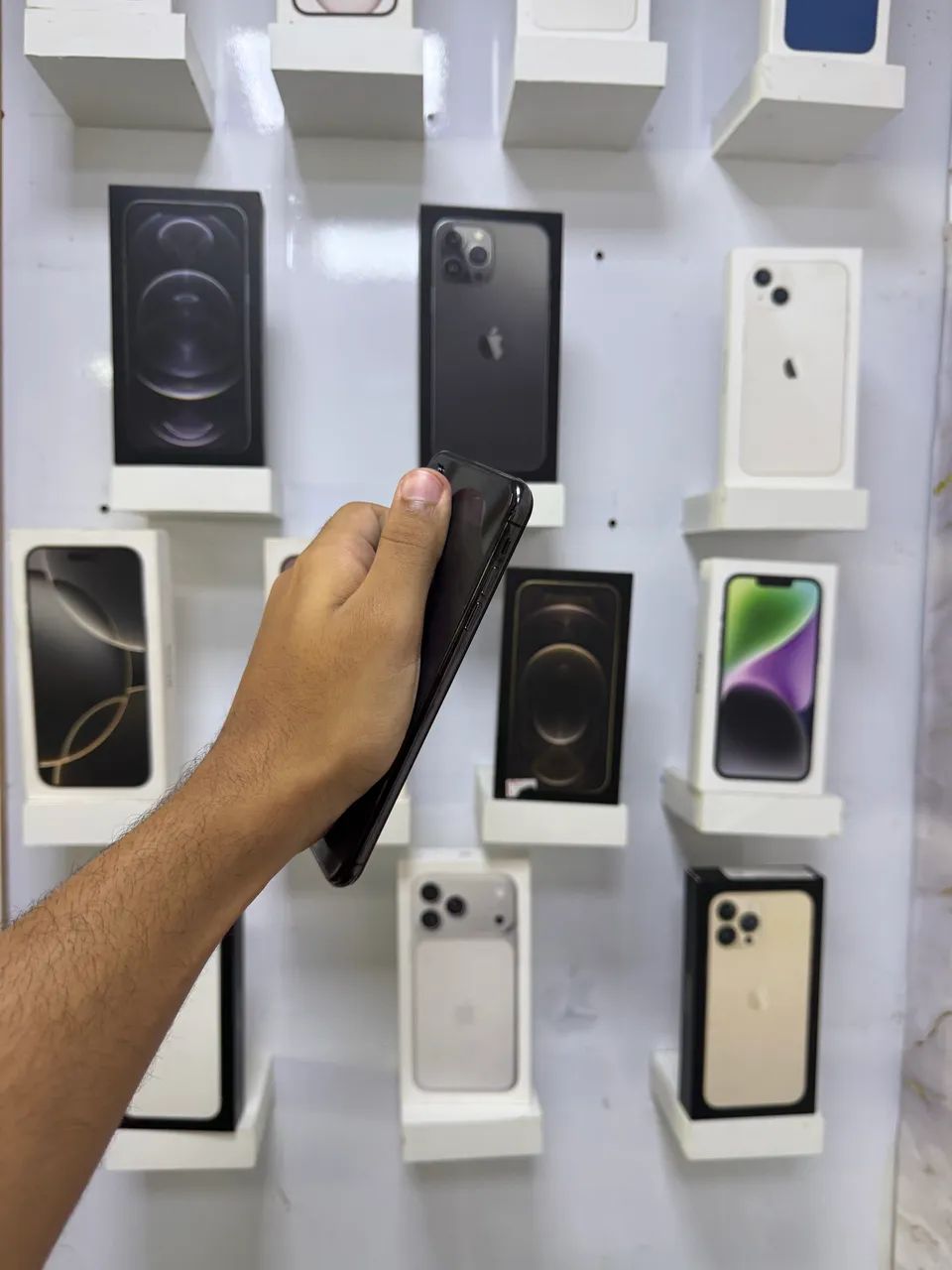 IPHONE XS MAX 64 GB  - Foto 3