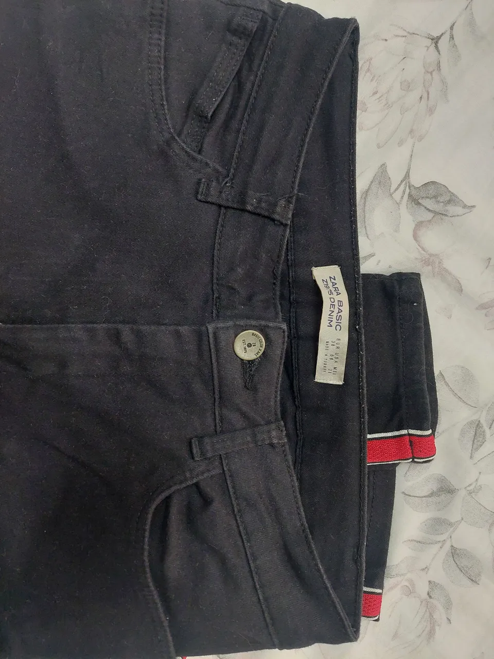 calça da zara skinny !