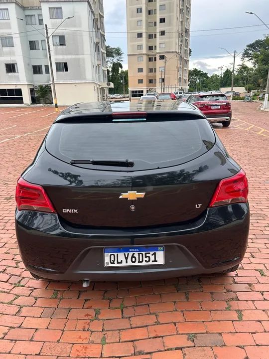 Onix Hethe LT 1.4 2018 - Foto 3