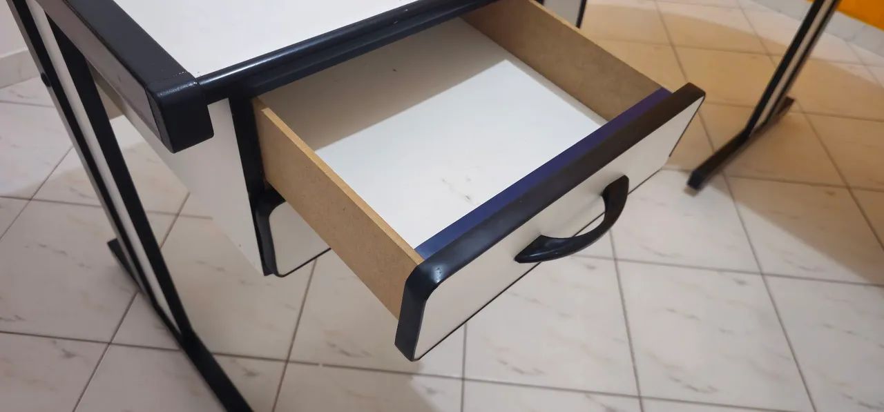 Mesa para escritório em L - Foto 2
