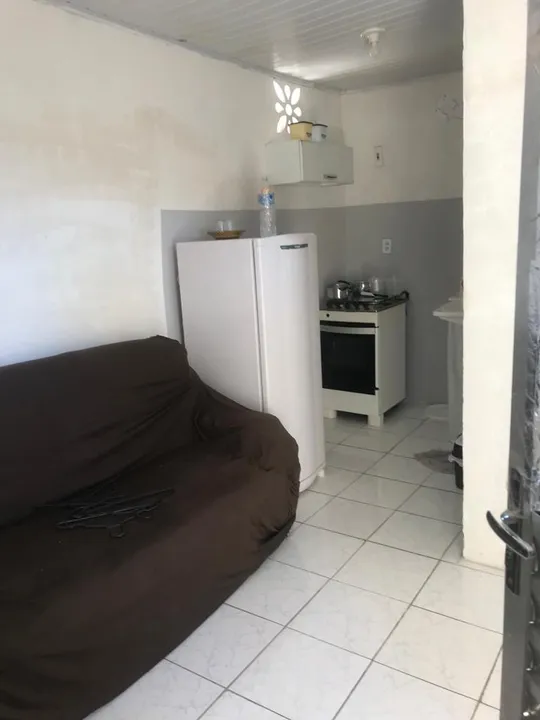 ALUGUEL DE QUARTO/SALA MOBILIADO EM COLINAS DE PITUAÇU.