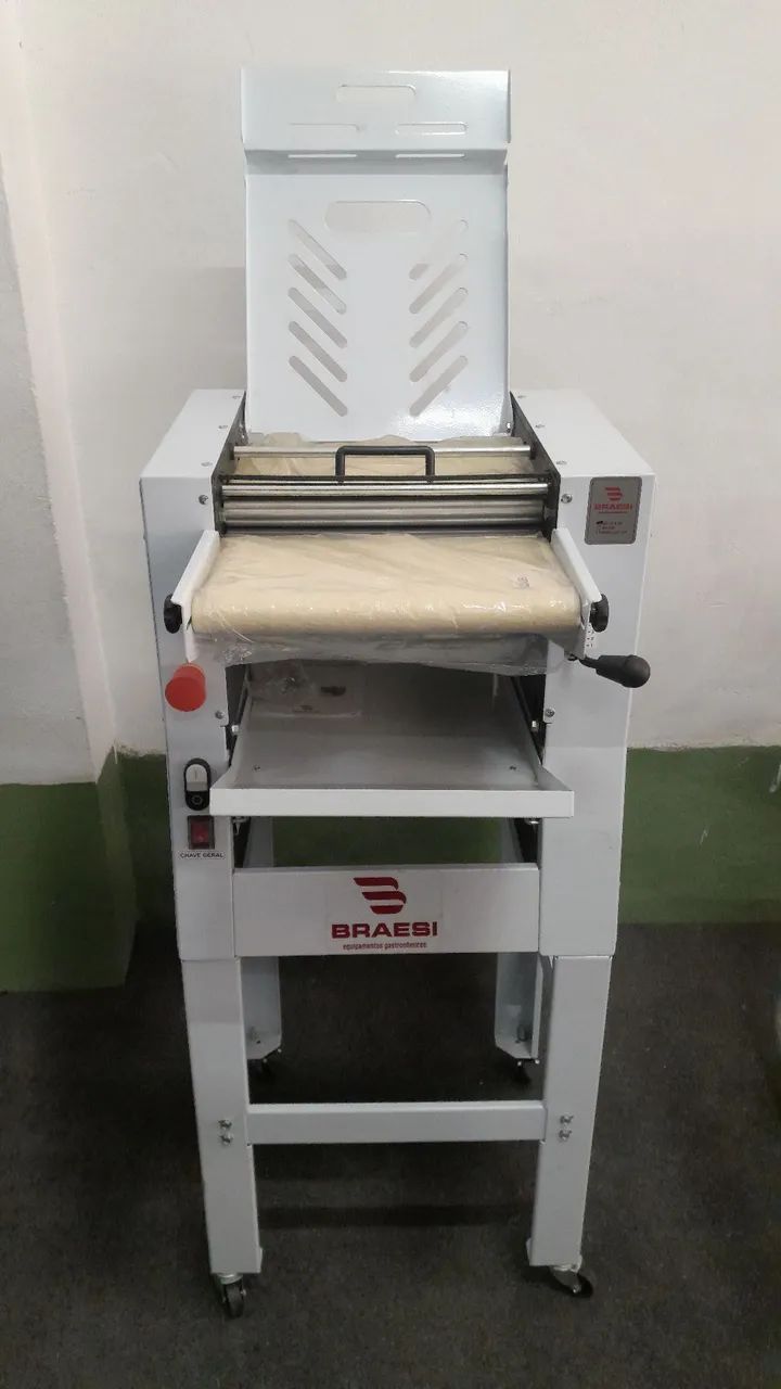 Modeladora de pão da Braesi ( 35cm )  - Foto 3