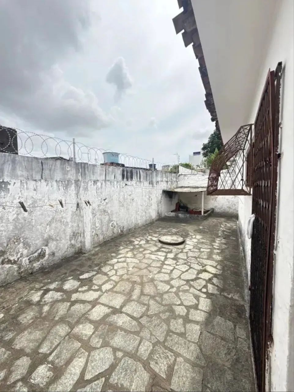 ~Casa na cidade operária 