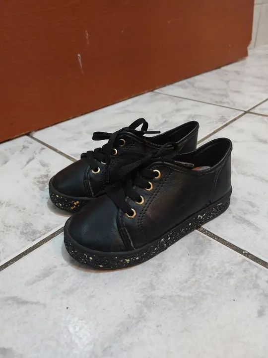 Tênis Infantil Feminino - Tamanho 24
