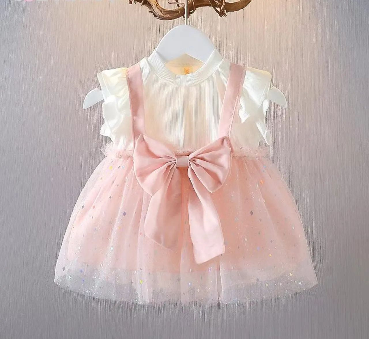 Vestido Saia De Princesa Infantil brilhoso rosa 