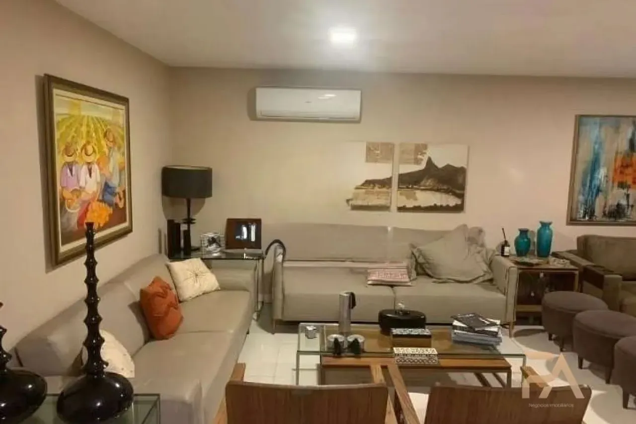 P.A Imobiliária vende: Maravilhoso apartamento 4 quartos, 2 suítes, andar alto no Jardim