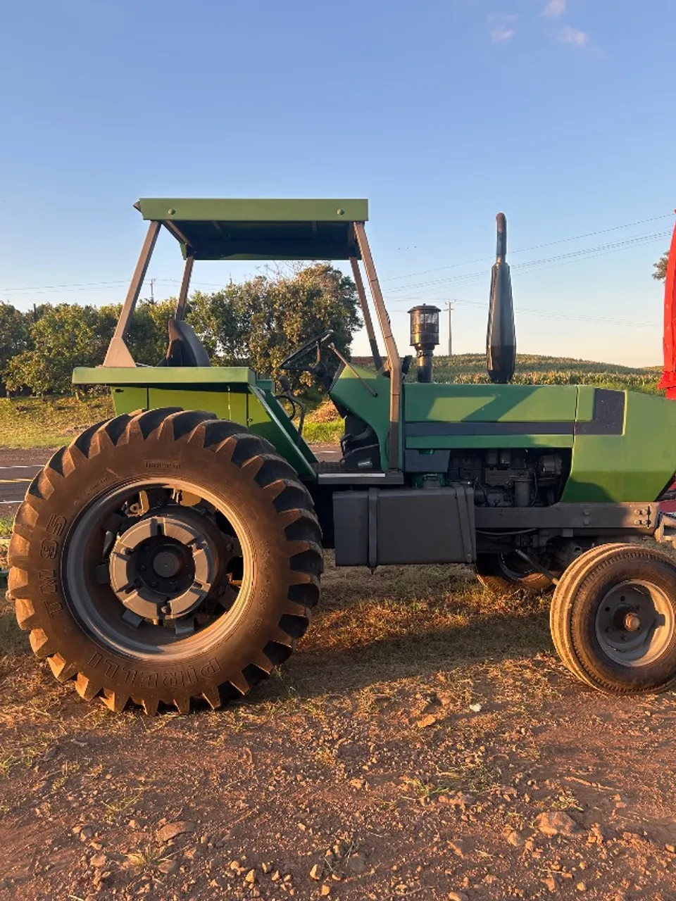 Trator AGRALE BX 100 DEUTZ
