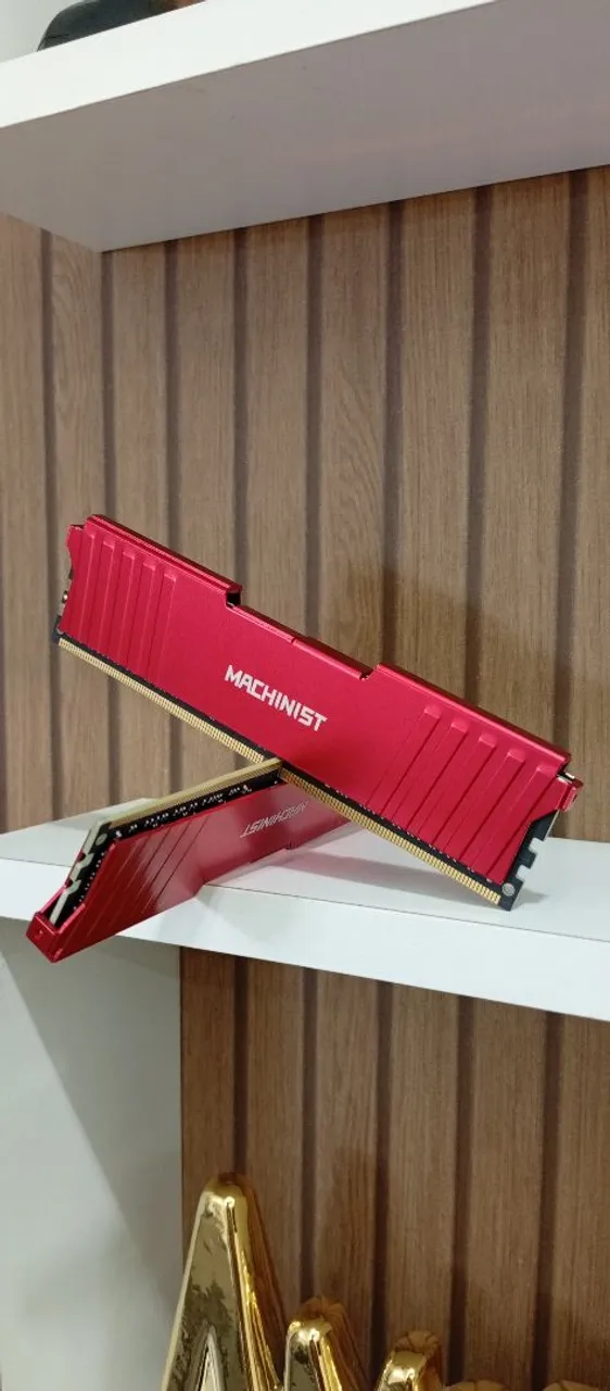 Memória RAM Machinist DDR4 Vermelha