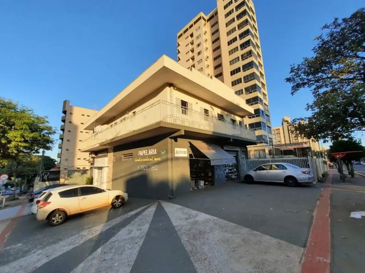 Imóvel Comercial com 2 Salas e 2 Apartamentos Locados, Centro - Londrina/PR - Foto 2