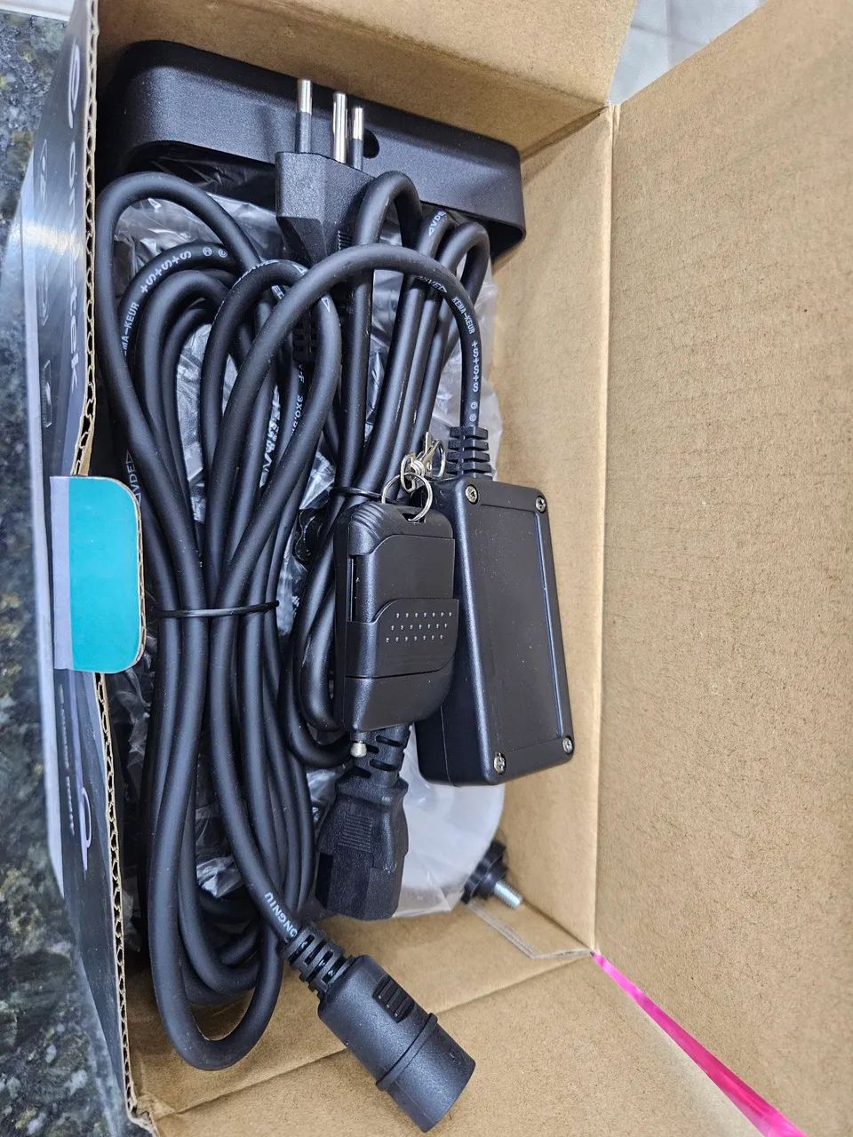 Máquina de Fumaça e Canhão de luz Onistek 600W com LED - Foto 2