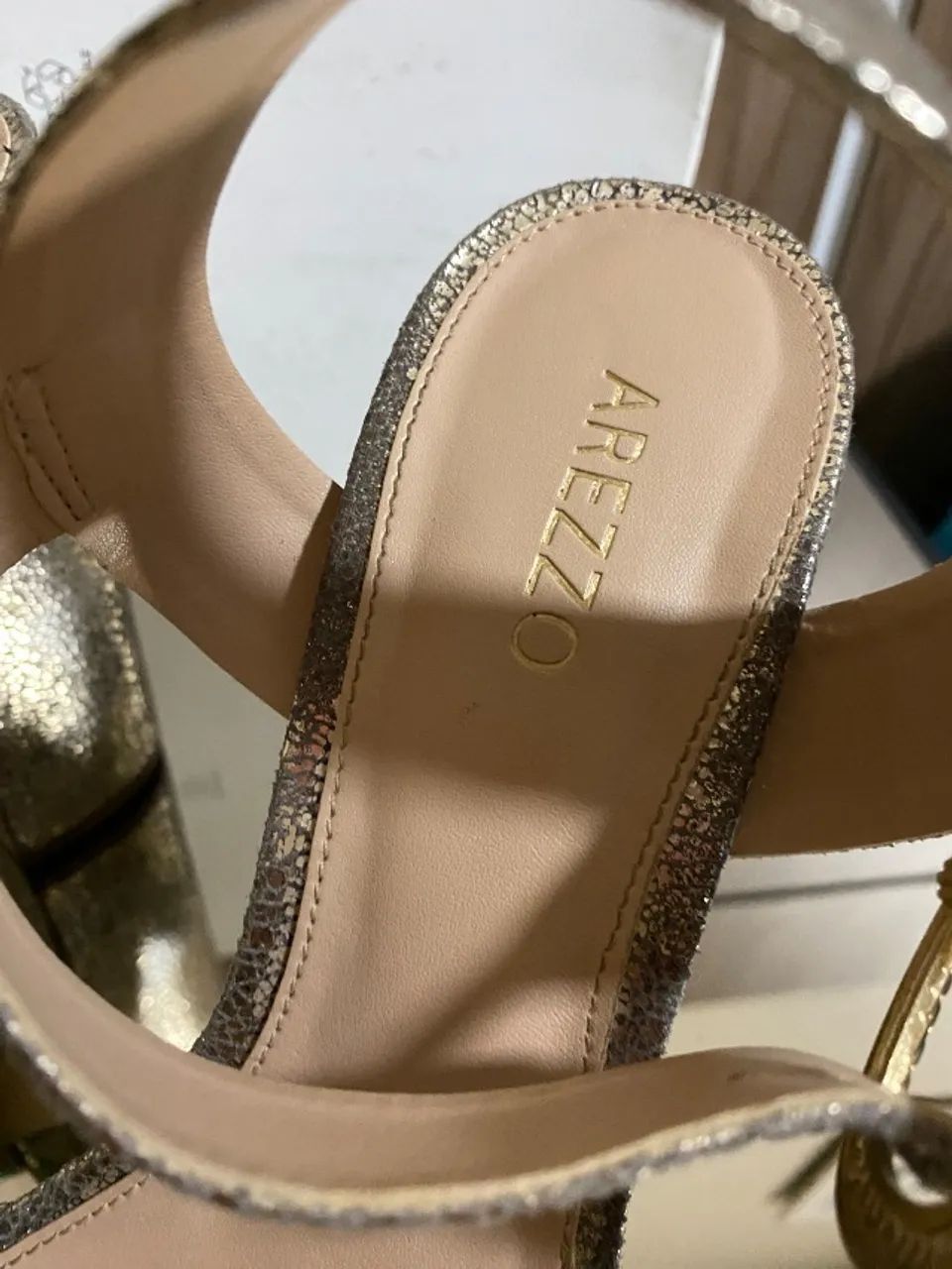 Sandália de salto Arezzo TAM 39 - Foto 5