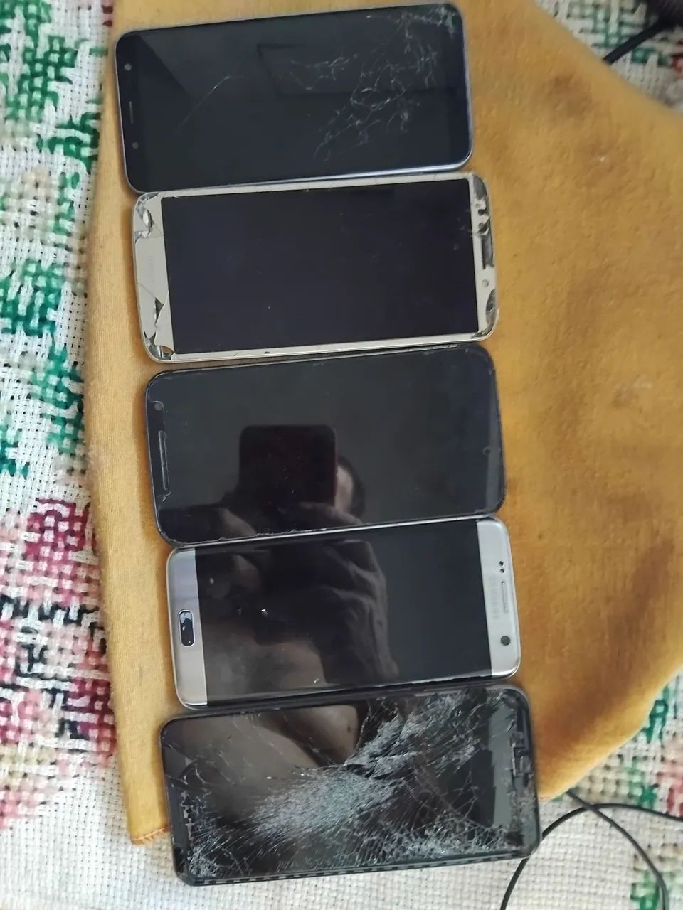 4 Celulares para Peças - Foto 4