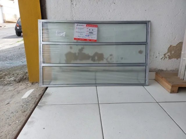 Basculante alumínio 1.00 largura x 60 altura R$ 165,00