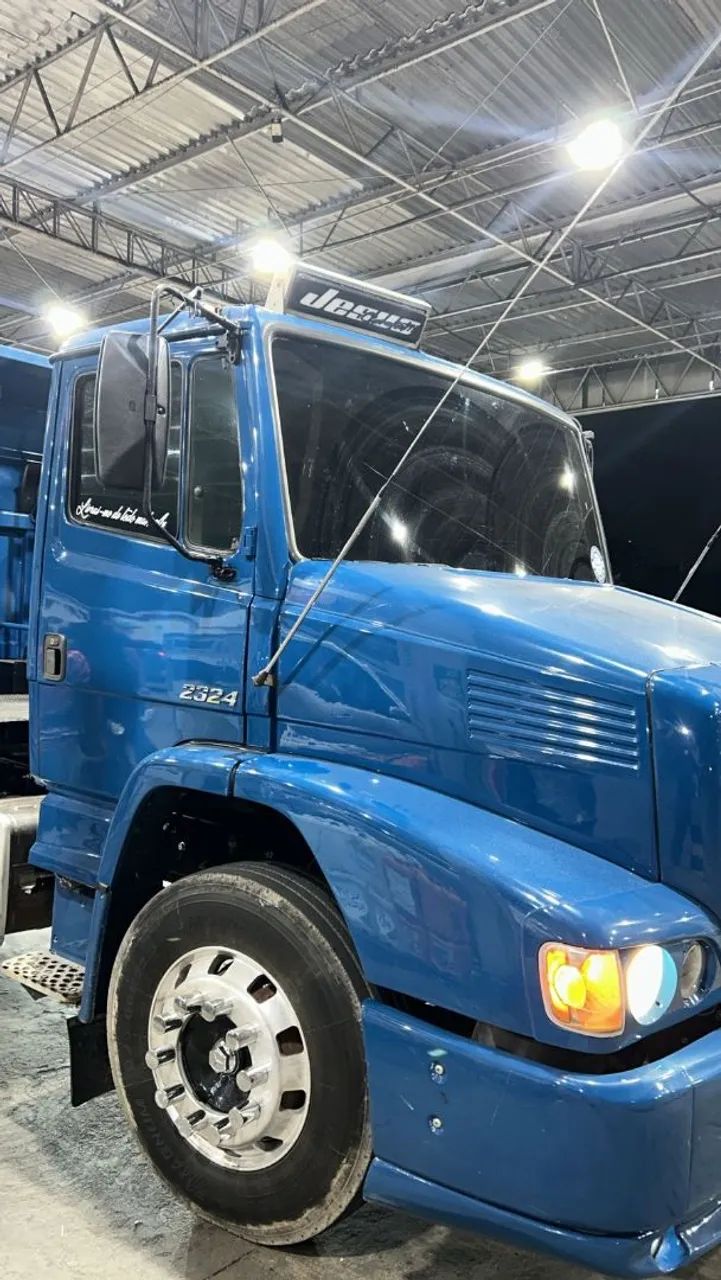 Caminhão Caçamba ano 2016. R$ 370.000  - Foto 7