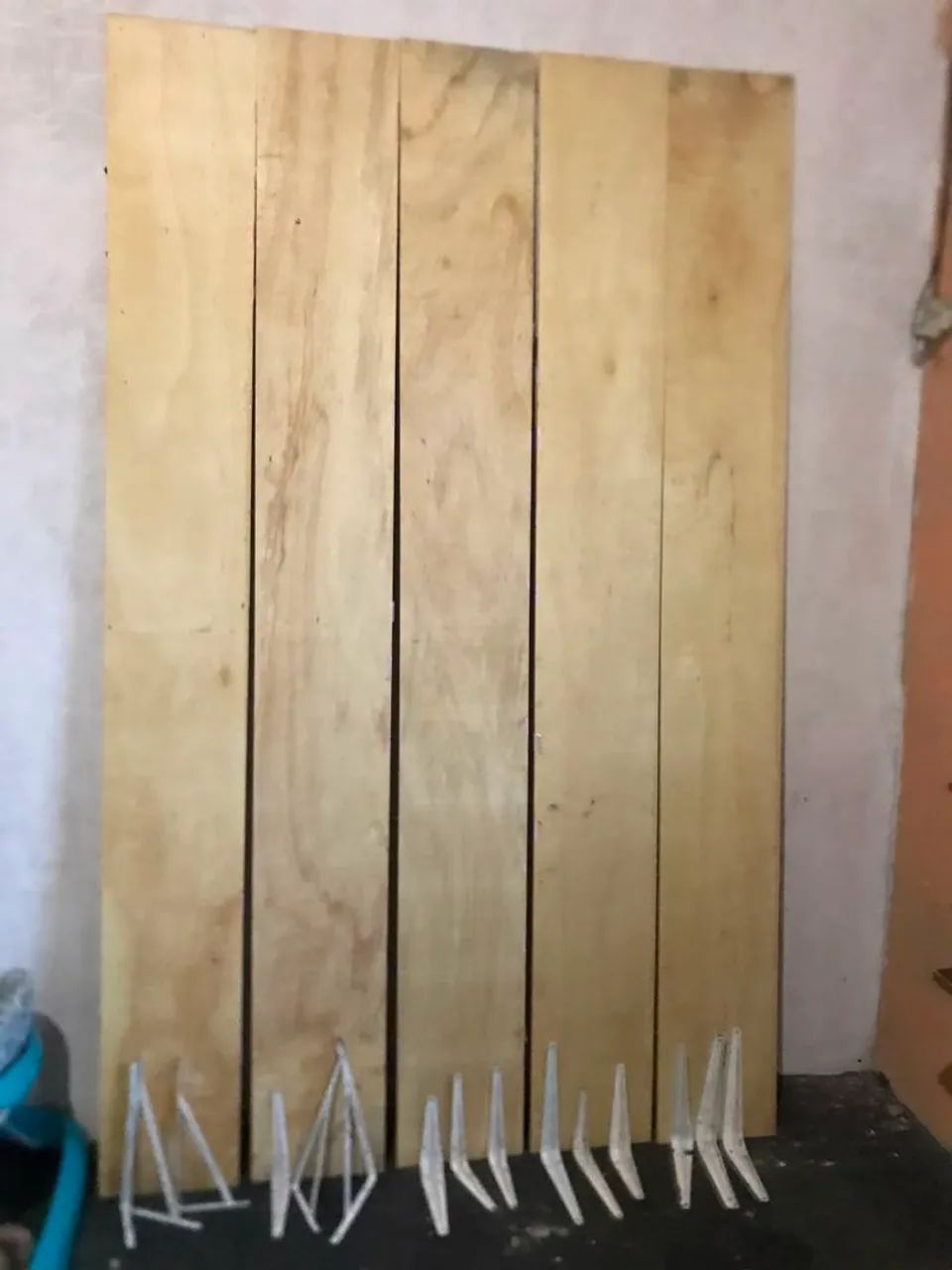 pratileira com suporte e parafusos  - Foto 3
