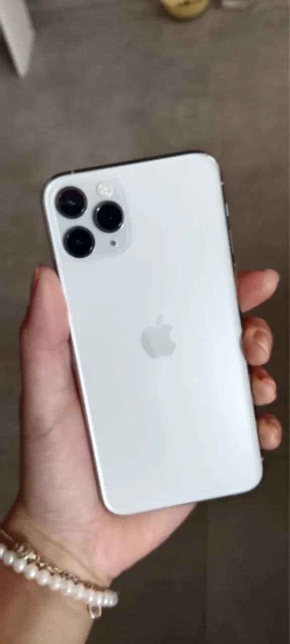 iPhone11Proホワイト256GB iPhone 11 Pro 256gb - Celulares e Smartphones - Colônia Santo