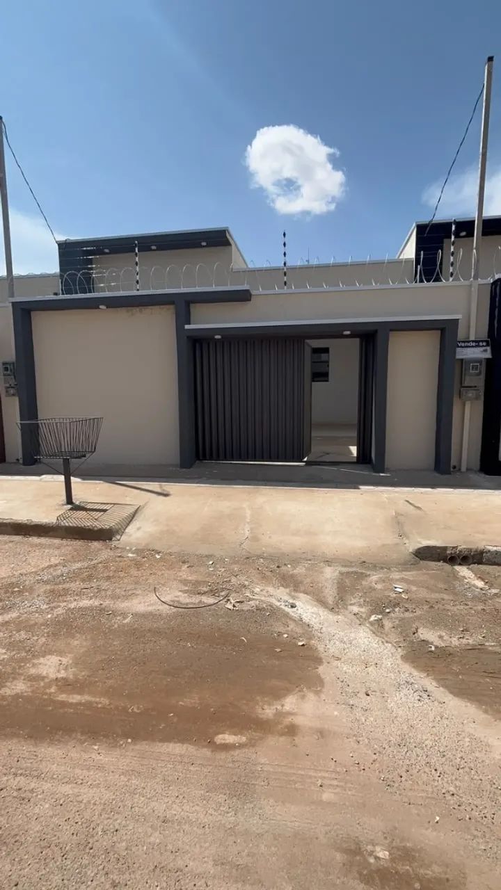 ? OPORTUNIDADE! CASA À VENDA ?