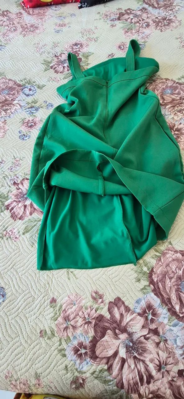 Vendo vestidos seminovos  - Foto 3