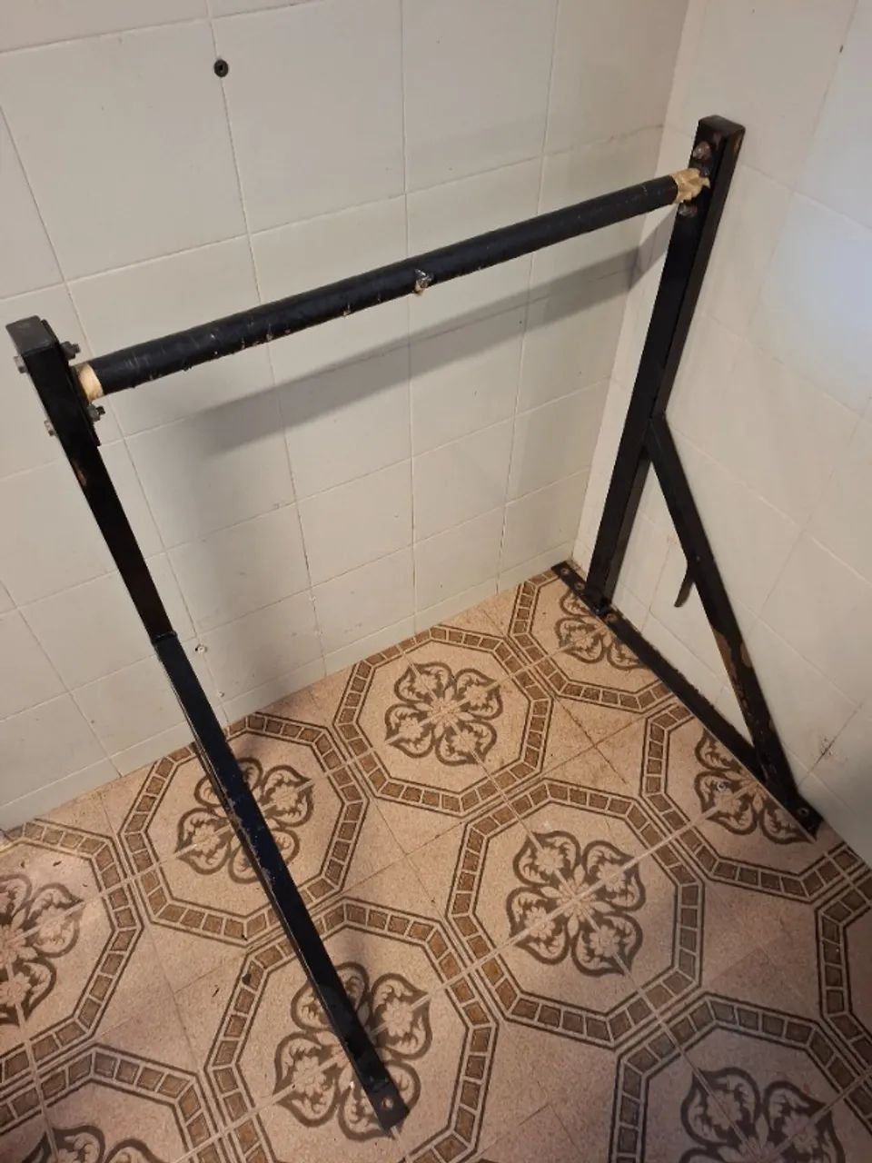 Suporte de saco de boxe e barra fixa de exercicio - Foto 2