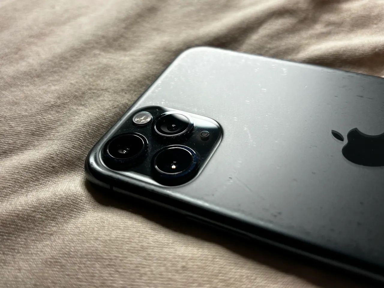 iPhone 11 Pro - Excelente estado!