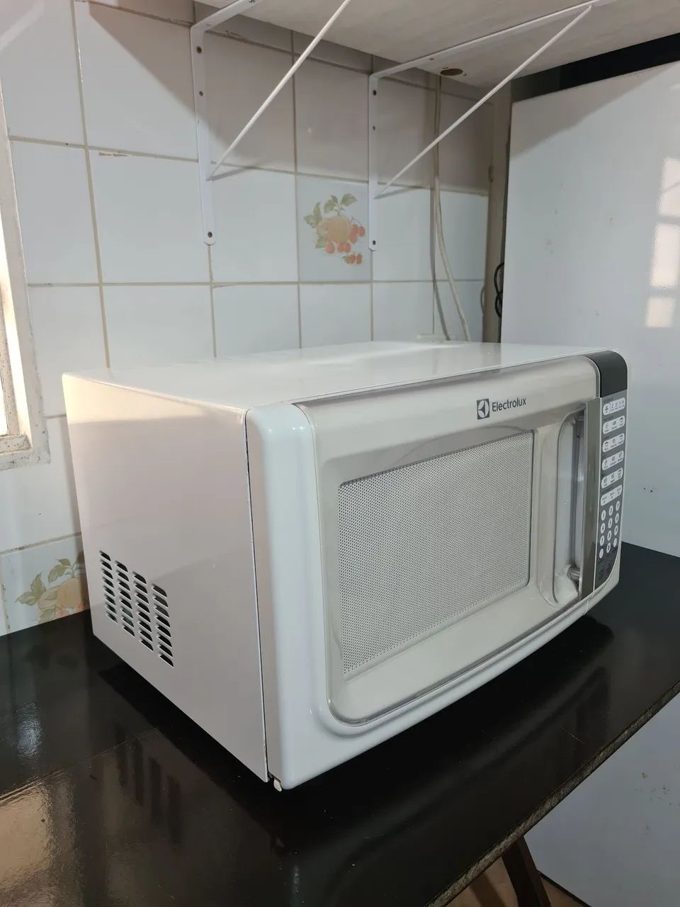Microondas Electrolux 31 Litros MEF41  - Foto 2