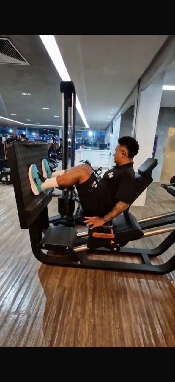 Aparelhos de Musculação Movement  - Foto 2