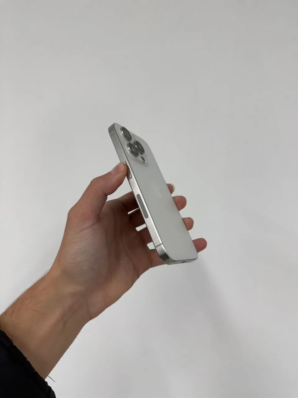 IPhone 15 Pro 512 / Seminovo - Foto 2