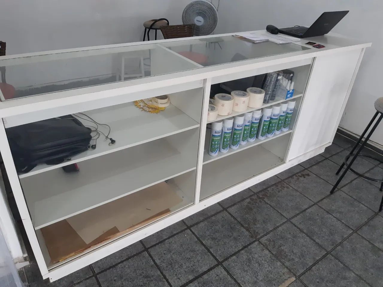 Balcão MDF para comércio 