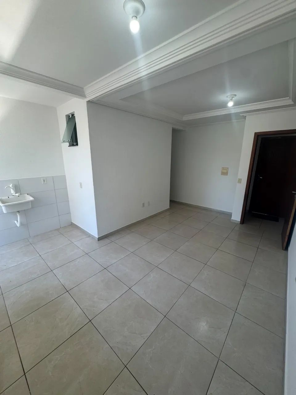 Lindo apto de 2 dormitórios sendo um dormitório suíte ! - Foto 5
