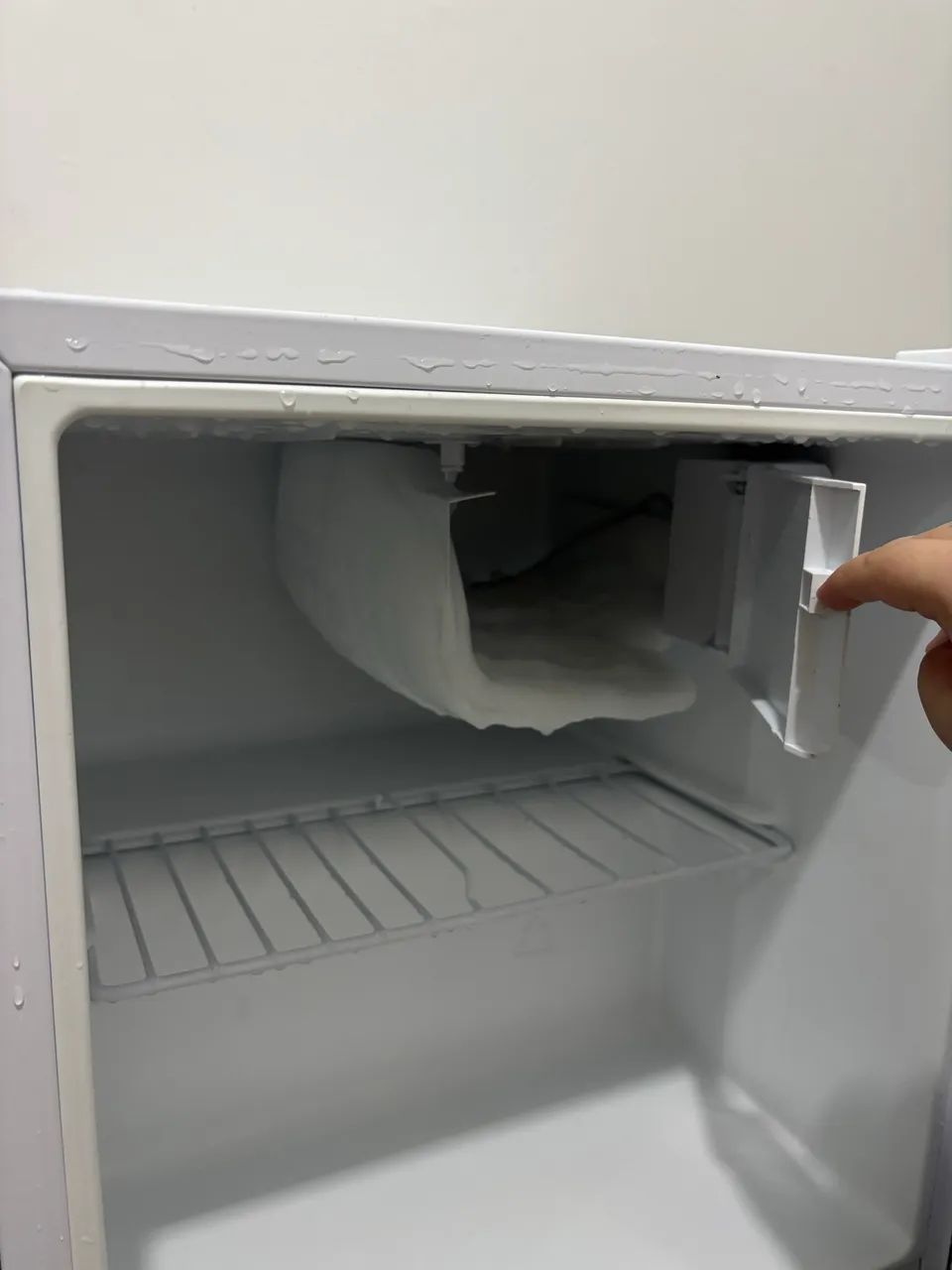 Mini Frigobar 47 litros - Foto 4