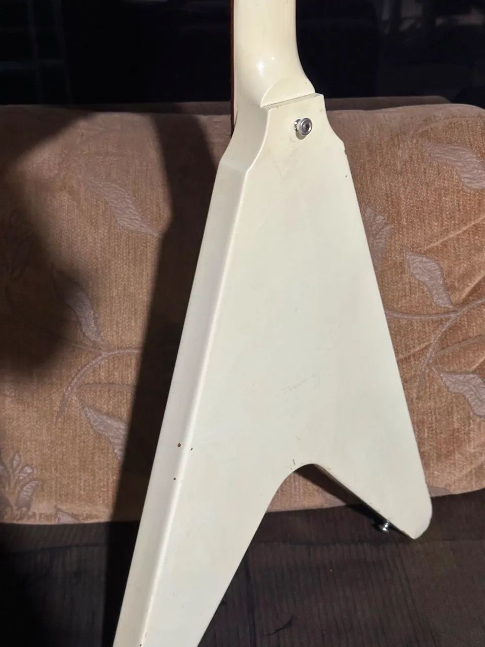Gibson flying V melody maker + case