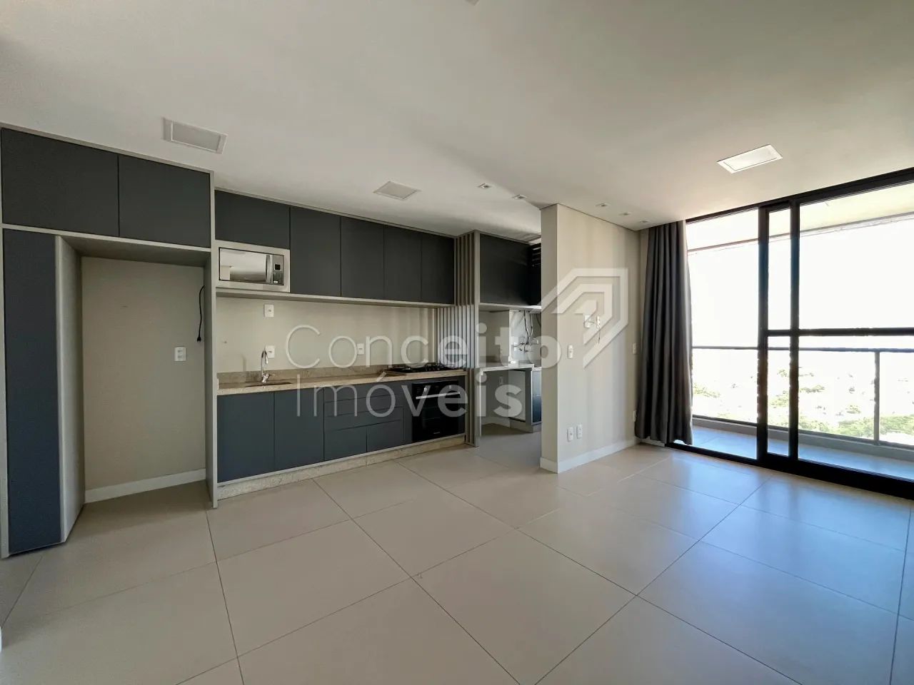 Edifício L Essence - Centro - Apartamento Semimobiliado - Foto 3