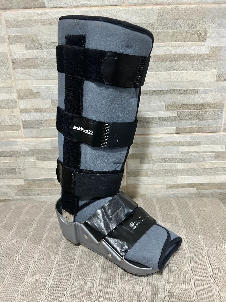 Bota ortopédica Salvapé grande bilateral - Foto 2