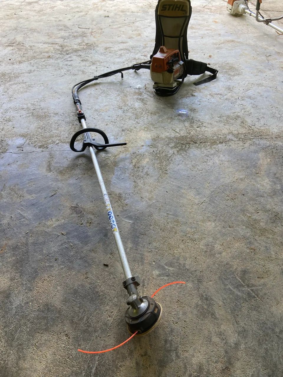 Roçadeira costal fr 220 stihl  - Foto 5
