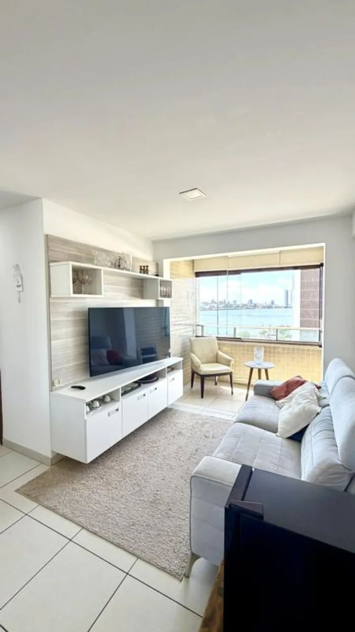Apartamento 2 Dormitórios - Bairro Pina - Foto 3