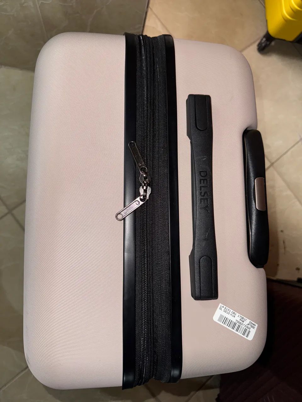 Mala de viagem DELSEY PARIS IMPORTADA usada 1x praticamente nova de 23kg  - Foto 2