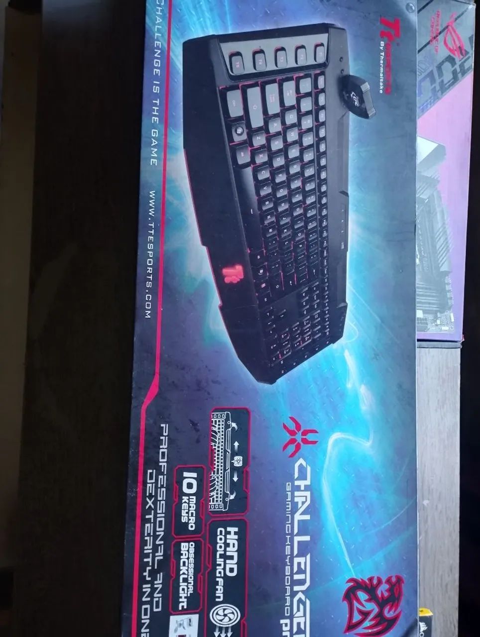 Troco teclado thermaltake Challenger pro 