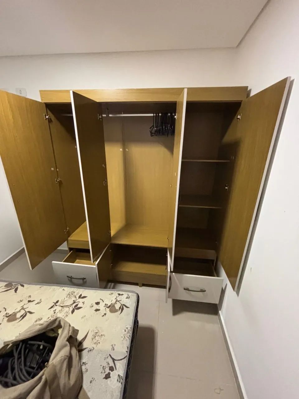 Guarda roupas casal  - Foto 4