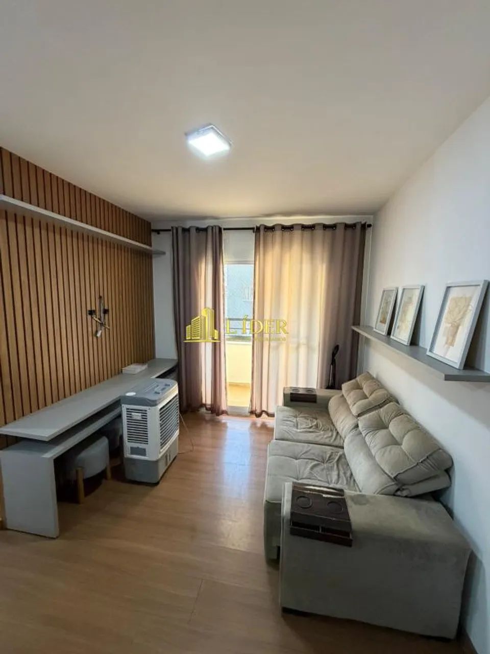 APARTAMENTO SEMI MOBILIADO
