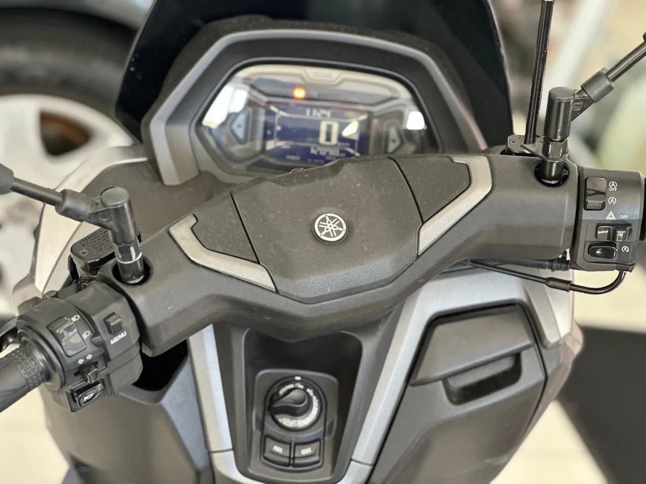 NMAX 160 - Foto 4